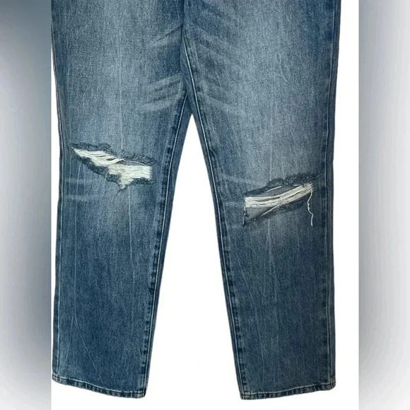 BLANKNYC Women's 27 The Howard Mid-Rise Loose Fit Jeans Denim Wildflower Casual - Picture 6 of 11